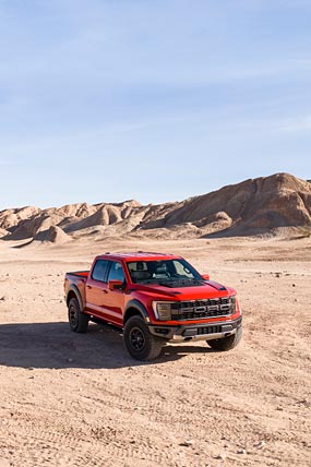 2021 Ford F-150 Raptor phone wallpaper thumbnail.