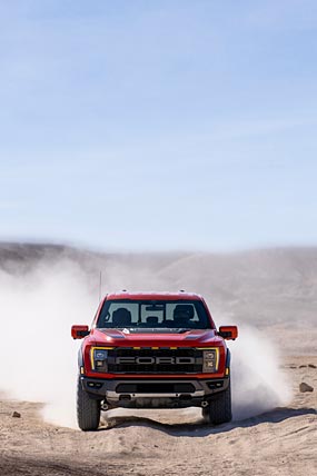 2021 Ford F-150 Raptor phone wallpaper thumbnail.