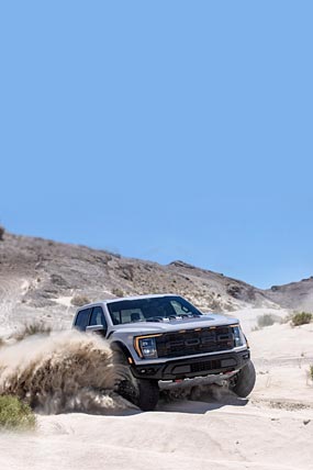 2023 Ford F-150 Raptor R phone wallpaper thumbnail.