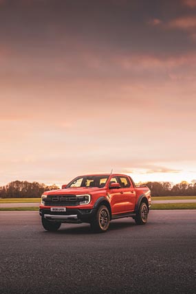 2023 Ford Ranger Raptor phone wallpaper thumbnail.