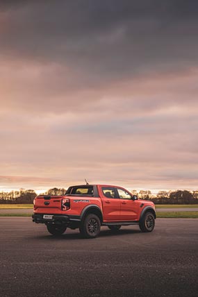 2023 Ford Ranger Raptor phone wallpaper thumbnail.